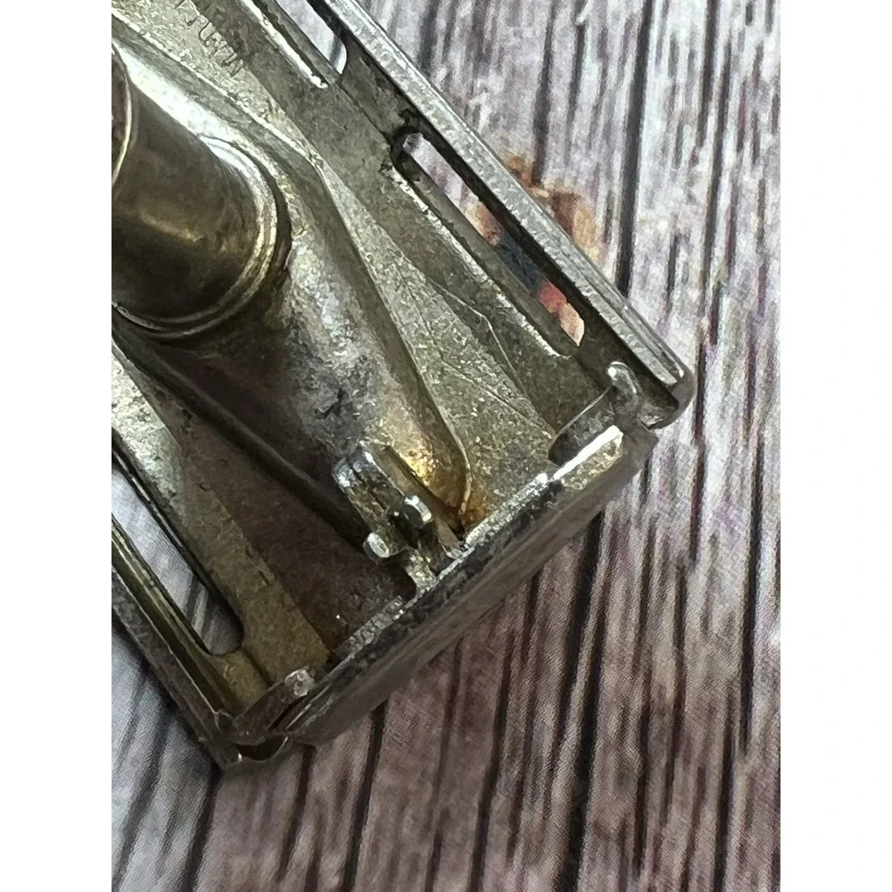 Vintage‎ 1955 Gillette Flare Tip Double Edge Safety Razor A4 One Piece